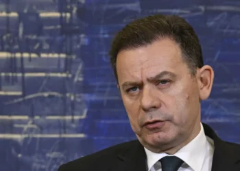 Confiança vs. censura: Moções, declaração e onde Montenegro deixou o país