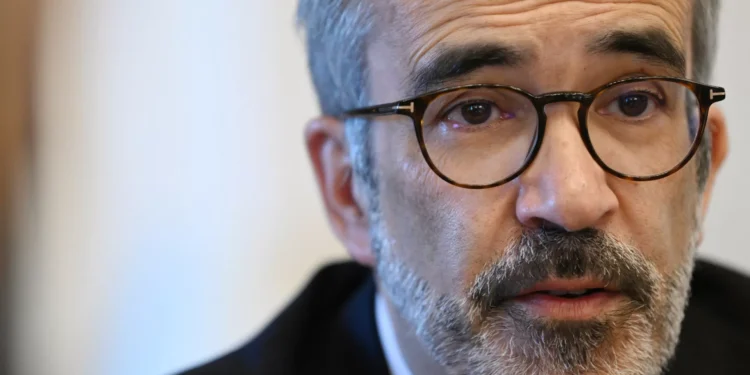 “Investir na Defesa e apoiar Ucrânia sem esquecer políticas sociais”