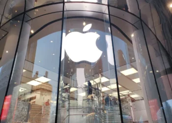 Complicações com a Siri levam a Apple a adiar mais um produto