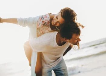 Chance para a relação fechada: nova pesquisa mostra fôlego da vida a dois