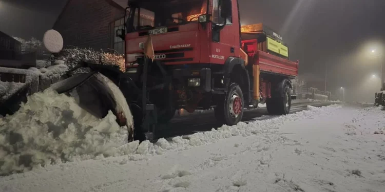 Neve ‘brindou’ várias regiões de Portugal. E há vídeos (incríveis)