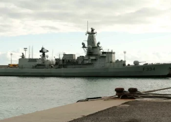 Navio da Marinha Portuguesa marca presença em exercício da NATO