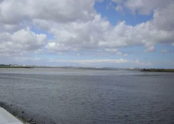 Autarcas do Médio Tejo reiteram rejeição a novo açude no Tejo
