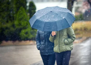 Depressão Martinho traz vento “forte” que poderá atingir os 120 km/h