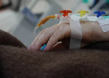 Infarmed alerta para falhas de cibersegurança em monitores de doentes