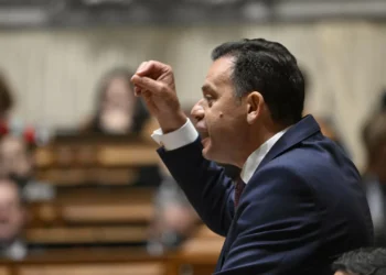 Empresa do pai de candidato do PSD a Braga foi cliente da Spinumviva