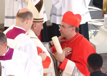 “Muito doloroso”. Américo Aguiar junto ao corpo do Papa para se despedir