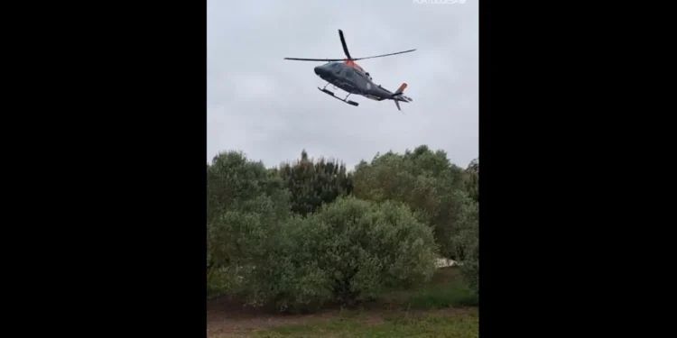 Praticante de caiaque helitransportado pela Força Aérea. Eis o vídeo