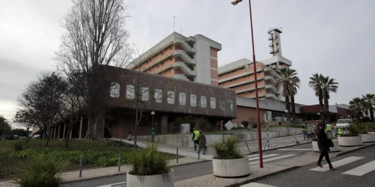 Garcia de Orta sem urgências de obstetrícia durante cinco dias é inadmissível