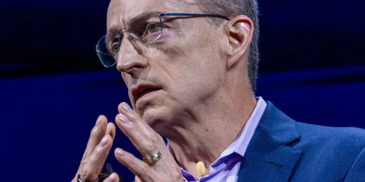 Ex-CEO da Intel elogia trabalho feito pela rival Nvidia