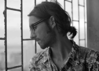 Ico Costa apresenta queixa-crime após denúncia de violência doméstica