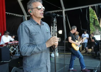 Livros com canções de Rui Reininho e Miguel Araújo editados esta semana