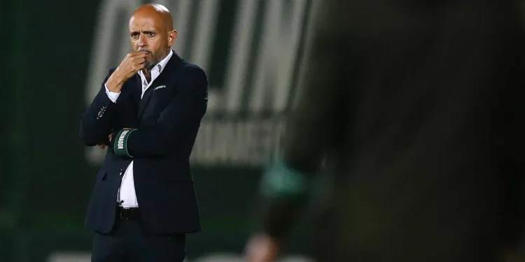 Miguel Cardoso (outra vez) na final da Champions africana