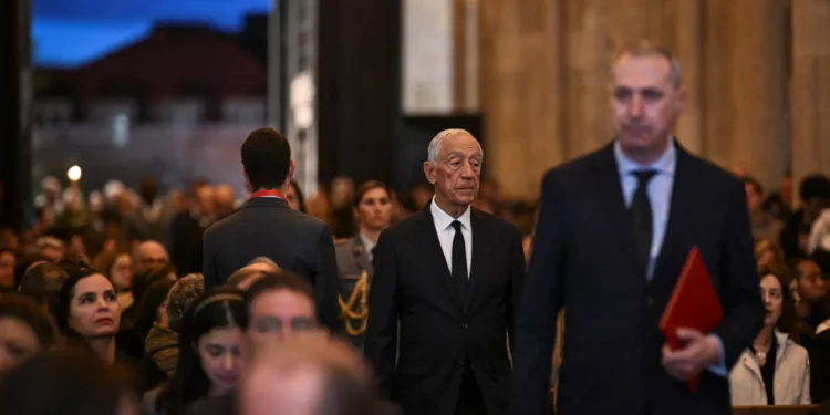 PR e MNE assistiram a missa de homenagem ao Papa na Sé de Lisboa