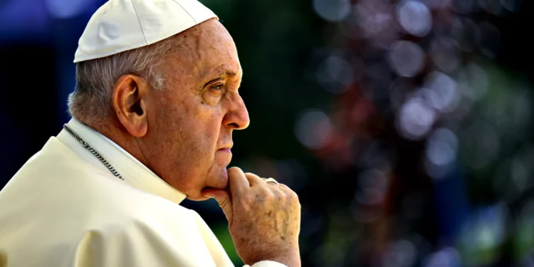 AM do Porto lembra Francisco como “exemplo de esperança e de amor”