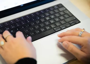 Mais de um terço dos empregos escapa à automação, mas quase 29% em risco de desaparecer