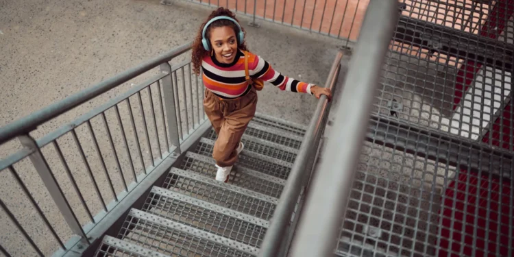 Cinco maneiras de queimar 100 calorias por dia sem ter de ir ao ginásio