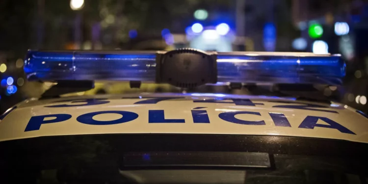 Jovem acusado de matar mãe na Alemanha detido em restaurante de Portimão