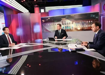 AD vs. IL: Debate aceso, sem queimar pontes e com garantias de “estabilidade” de parte a parte