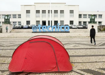 Governo dos EUA cancela programa com Instituto Superior Técnico