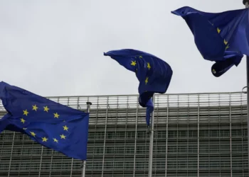 Comissão Europeia quer criar Rede Europeia de Verificadores de factos