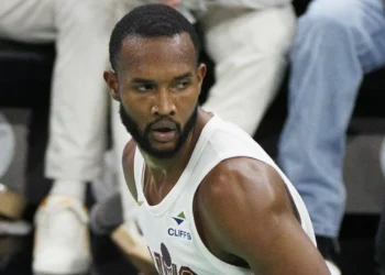 Evan Mobley é o melhor defensor da NBA