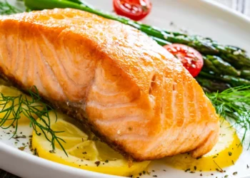 Salmão para o jantar? Martha Stewart tem o acompanhamento perfeito