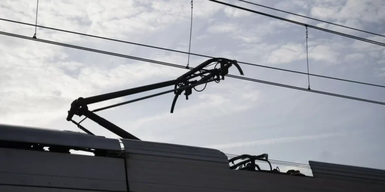 LusoLav desculpa-se em Espinho, mas quer abordar afetados pelo TGV