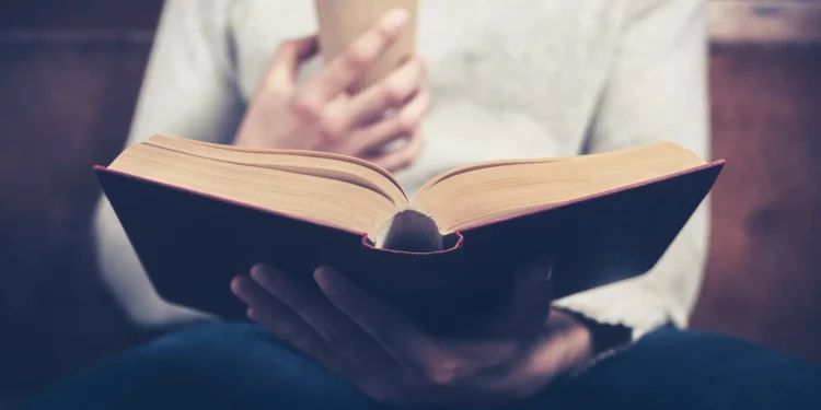 Leituras ao domicílio combatem isolamento na cidade de Coimbra