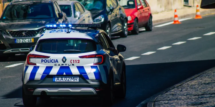 Mulher em estado grave após ser agredida à facada por homem em Lisboa