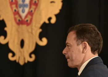 Governo insiste que “só existe uma versão do RASI”. Extremismos? “Atento”