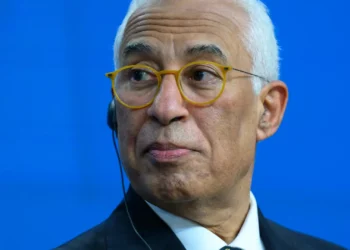 Costa responderá ao tribunal na Operação Marquês “se for notificado”