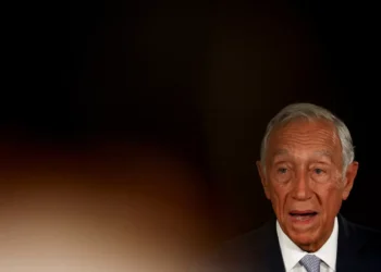 PR promulga apoio para docentes das Escolas Portuguesas no Estrangeiro