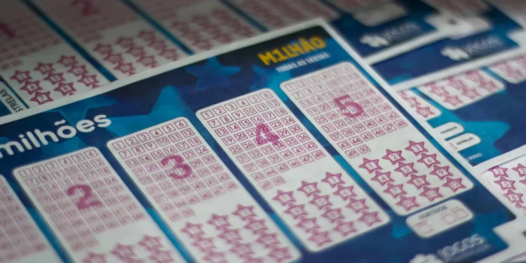Euromilhões sem totalistas, mas há um 4.º prémio a caminho de Portugal