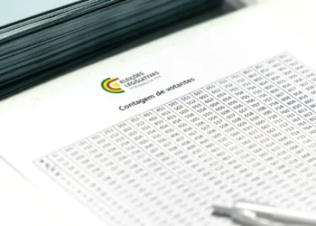 CNE questiona decisão do MAI sobre voto antecipado para presos e doentes