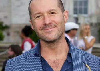 Produto da OpenAI e do designer do iPhone pode ser um… colar