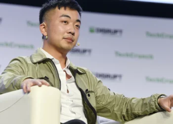 Líder da Nothing diz que a Apple já não é uma empresa criativa