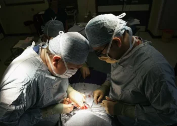 Médicos operam em férias e folgas e faturam milhares no Hospital de Braga