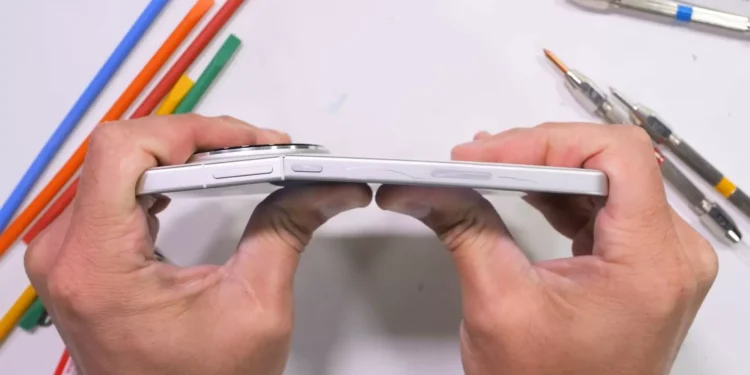 Novo topo de gama da Oppo não resistiu a teste de resistência