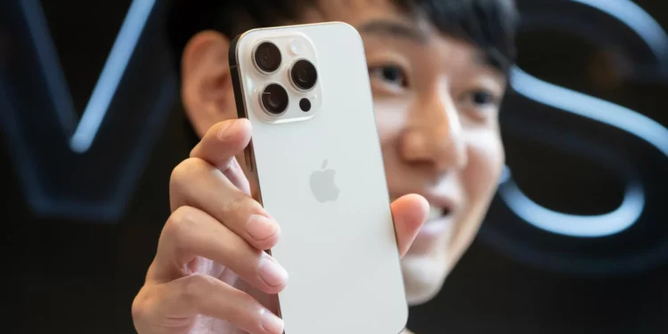 iPhone vai ficar mais caro? Eis o que o CEO da Apple tem a dizer