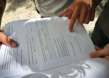 Sociedade de Matemática preocupada com prova digital do 9º ano