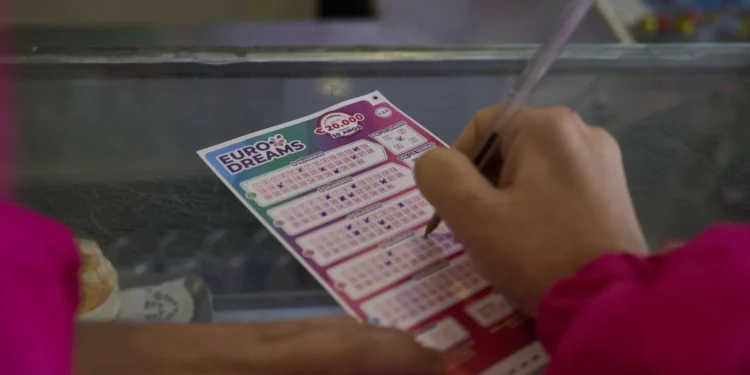 EuroDreams sai em Espanha. Em Portugal, prémios não chegam aos 100€