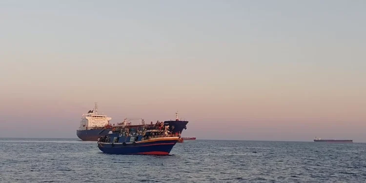 Polícia Marítima participou no resgate de 300 migrantes ao largo da ilha de Creta