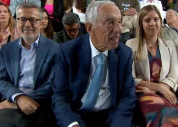 “Marchar? Talvez não. Escrever uma letra para uma marcha, talvez”