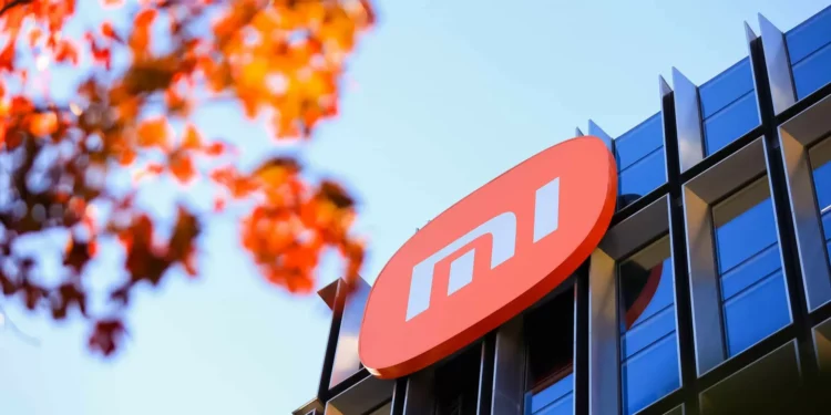 Xiaomi 16 terá bateria com capacidade inédita num telemóvel da marca