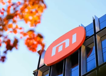 Xiaomi 16 terá bateria com capacidade inédita num telemóvel da marca