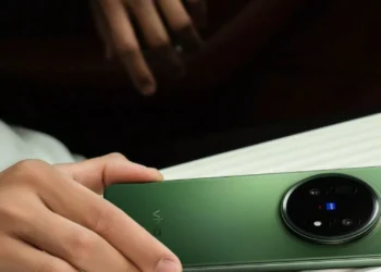 Empresa chinesa vai revelar novo dobrável ainda este mês