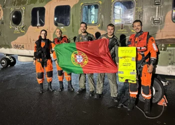 Açores. Norte-americano resgatado de navio de carga “por razões de saúde”