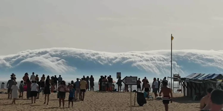 Fenómeno causa vento forte e “aparato” em praias (parece onda, mas não é)