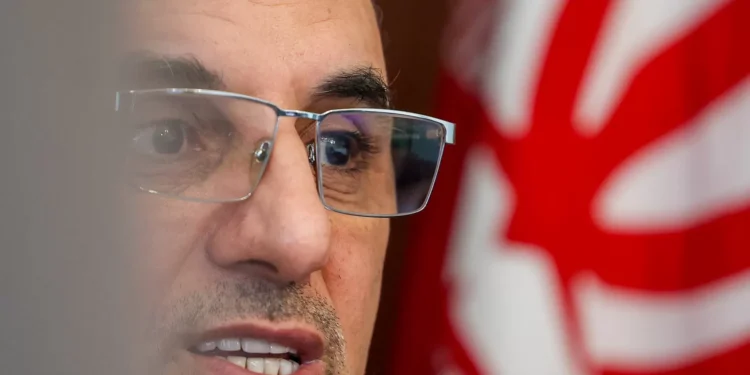 “Não precisamos de uma bomba nuclear. Se quiséssemos, poderíamos tê-la, mas não a podemos usar contra ninguém”